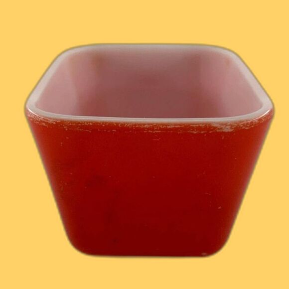Pyrex Vintage Refrigerator Dish Red w/White Interior 4 1/4"L x 3 1/2"W x 2 3/4"D - Picture 5 of 7